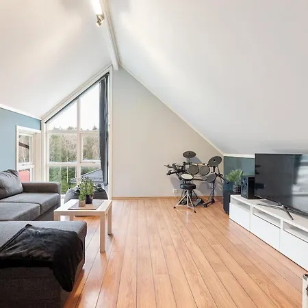 Spacious House In A Quiet Neighborhood Halden
